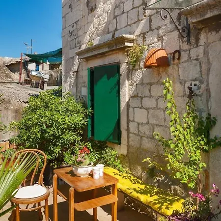 Apartment Where Tradition Meet Trends Kastela